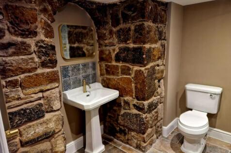 The Lord William Suite