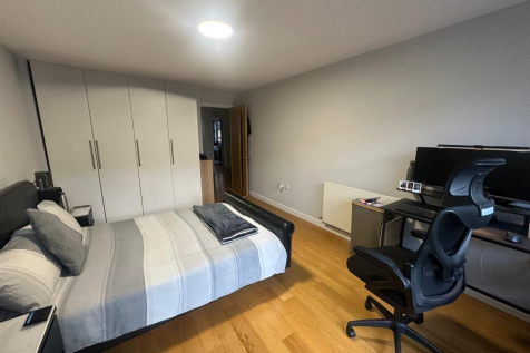 Bedroom 2.png