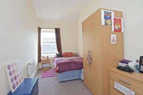 peeny st bedroom 6.jpg