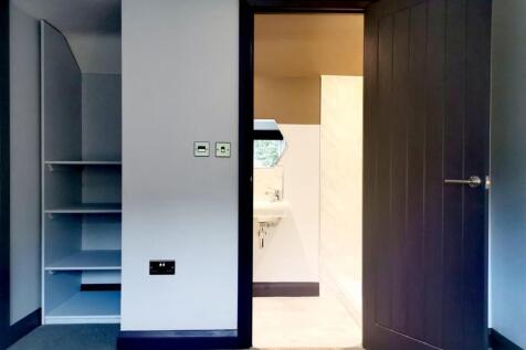 WhatsApp Image 2022-02-02 at 13.52.08.jpeg