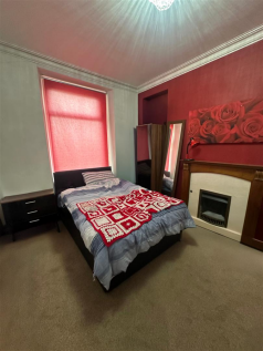 Bedroom 2.png