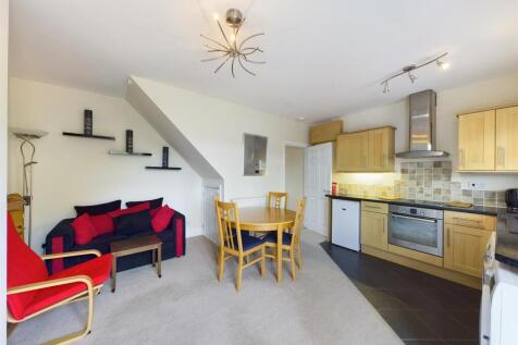 Kitchen/living room