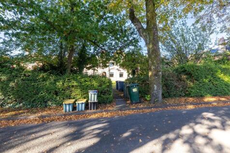 16 Kenilworth Place_18.jpg