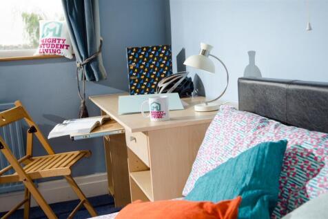 msl 13 lonsdale pl 02.jpg