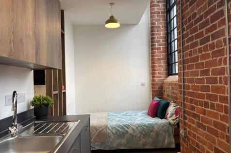 WhatsApp Image 2025-11-03 at 13.56.06 (1).jpeg