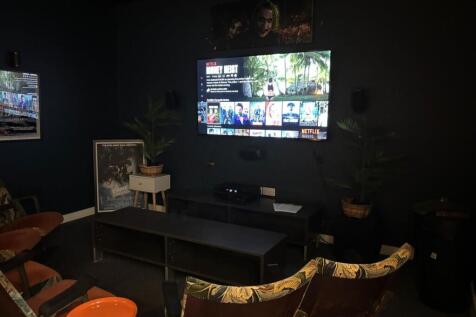 WhatsApp Image 2025-11-03 at 13.56.04 (2).jpeg