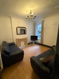 WhatsApp Image 2025-10-09 at 14.01.24 (1).jpeg