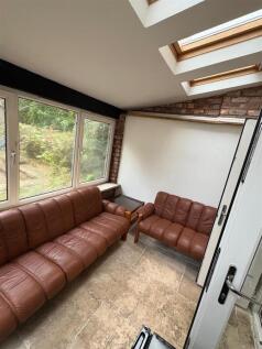 WhatsApp Image 2025-10-09 at 14.01.24 (6).jpeg