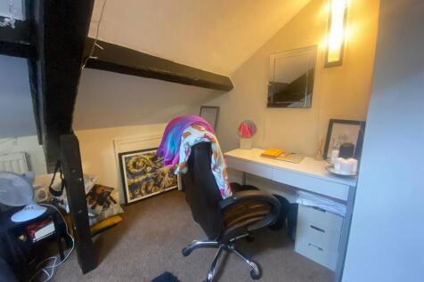 WhatsApp Image 2021-10-06 at 16.18.40 (1).jpeg