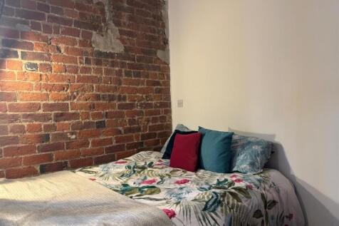 WhatsApp Image 2025-11-14 at 16.25.21.jpeg