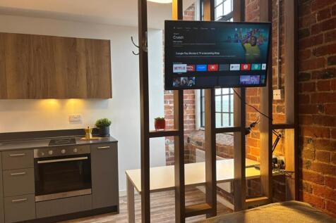 WhatsApp Image 2025-11-14 at 16.25.21 (1).jpeg