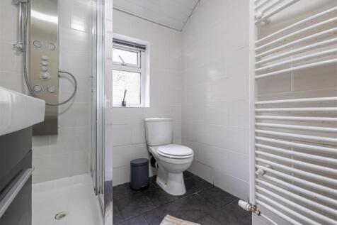 30 Blades Street_8(Same as 7).jpg