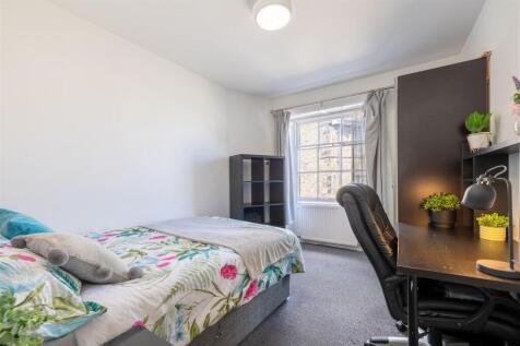 1A Castle Hill Flat 3_3.jpg