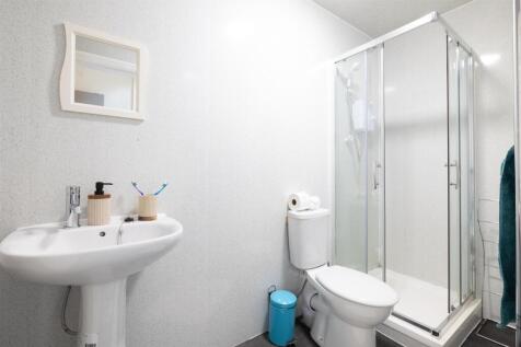 23 Castle Hill Flat 1_3.jpg