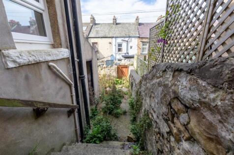 16 Langley Road_5.jpg