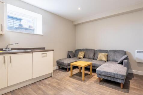 Pitt Street Flat 8_2.jpg