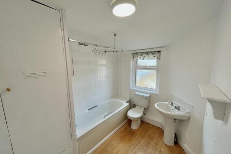 WhatsApp Image 2023-08-30 at 15.48.56 (2).jpeg