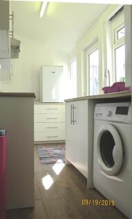 8 Vine Street, Sep 2019, kitchen.jpg