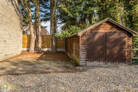 Garage - Workshop