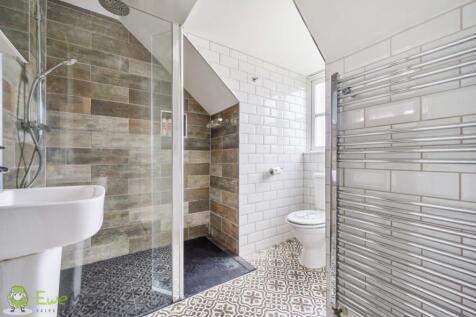 Ensuite Bedroom One