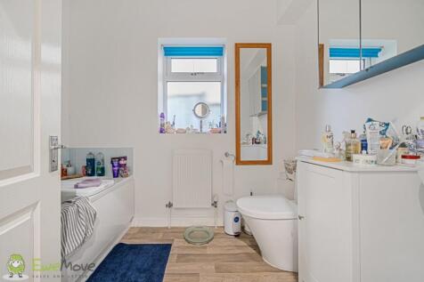 Bathroom Downstairs