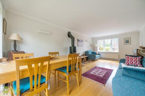 Living Dining Room