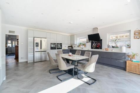 Kitchen Dining Living Room