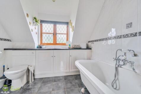 Bedroom One Ensuite