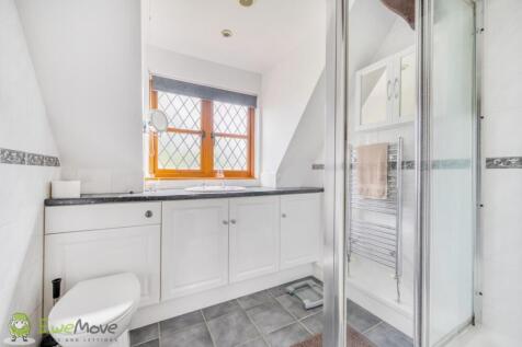 Family Shower Room
