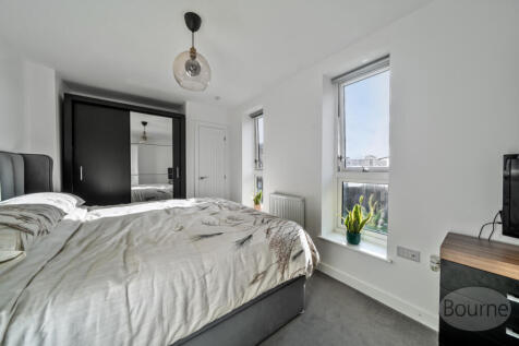 59e533cd-32af-478...