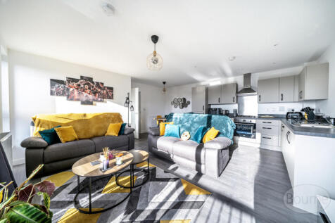 77d83105-6c8a-484...