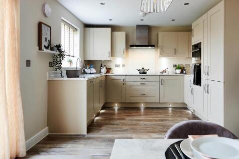 Large kitchen/dining area perfect for entertaining