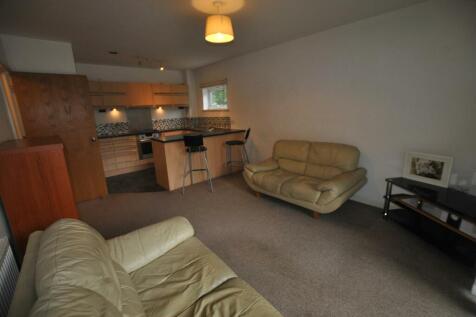 OPEN PLAN LIVING SPACE