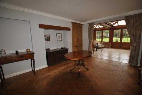 DINING HALL