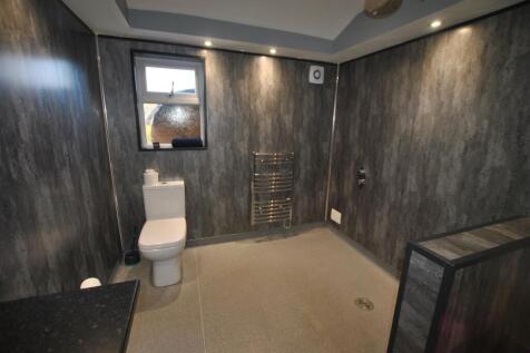 WET ROOM