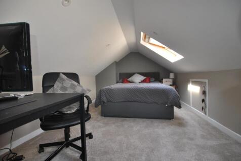 LOFT ROOM
