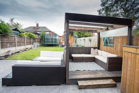 PERGOLA
