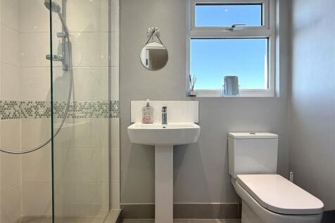 En-Suite 1