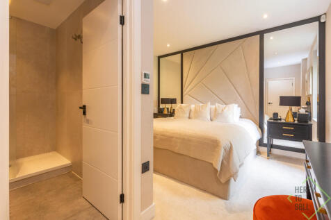 3 Brookmans Place-Green Close-Brookmans Park-Hertf