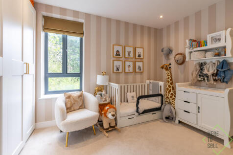 3 Brookmans Place-Green Close-Brookmans Park-Hertf