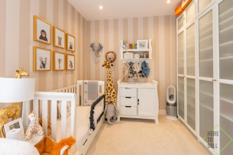 3 Brookmans Place-Green Close-Brookmans Park-Hertf