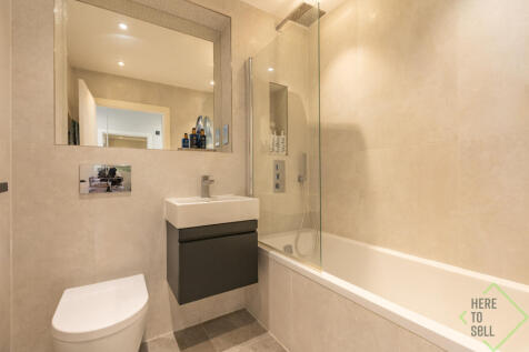 3 Brookmans Place-Green Close-Brookmans Park-Hertf