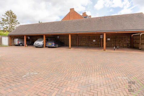 3 Brookmans Place-Green Close-Brookmans Park-Hertf