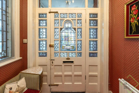 73 Grovelands Road, London, N13 4RJ-30
