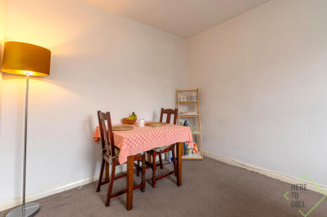 Alexandra Grove, London, N4