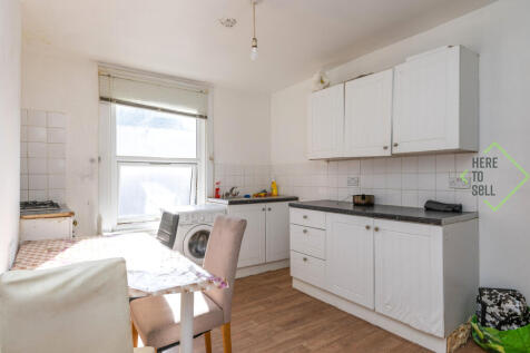 Turnpike Lane, N8-1 (11)