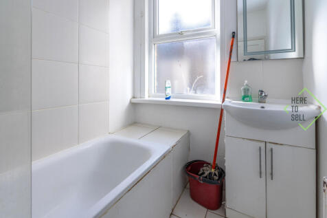 Turnpike Lane, N8-1 (10)