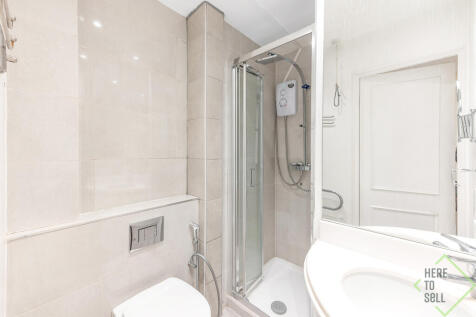 12 Princes Court Hi-18