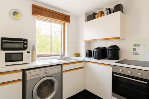 East Smithfield, London, E1W