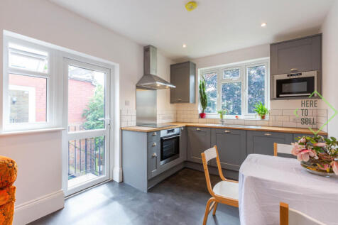 47b Parkland Road, N22 6SU-5